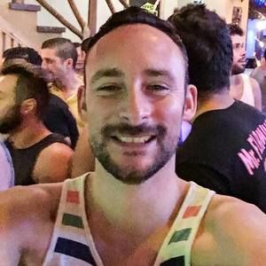 Meet your Posher, Bradley